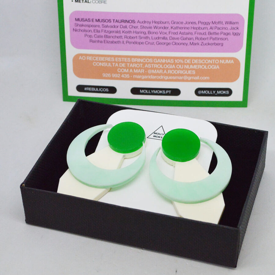 Touro bege e verde - Image 3