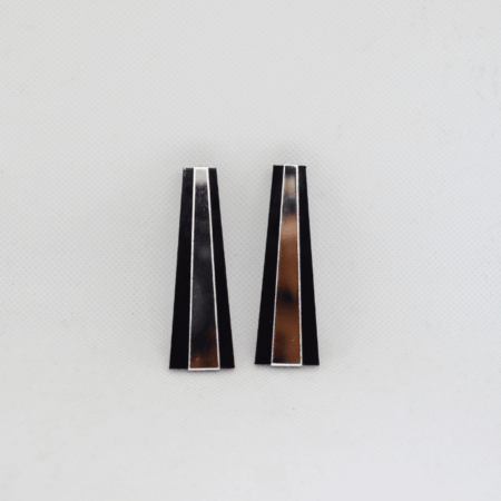 Elizabeth preto espelho